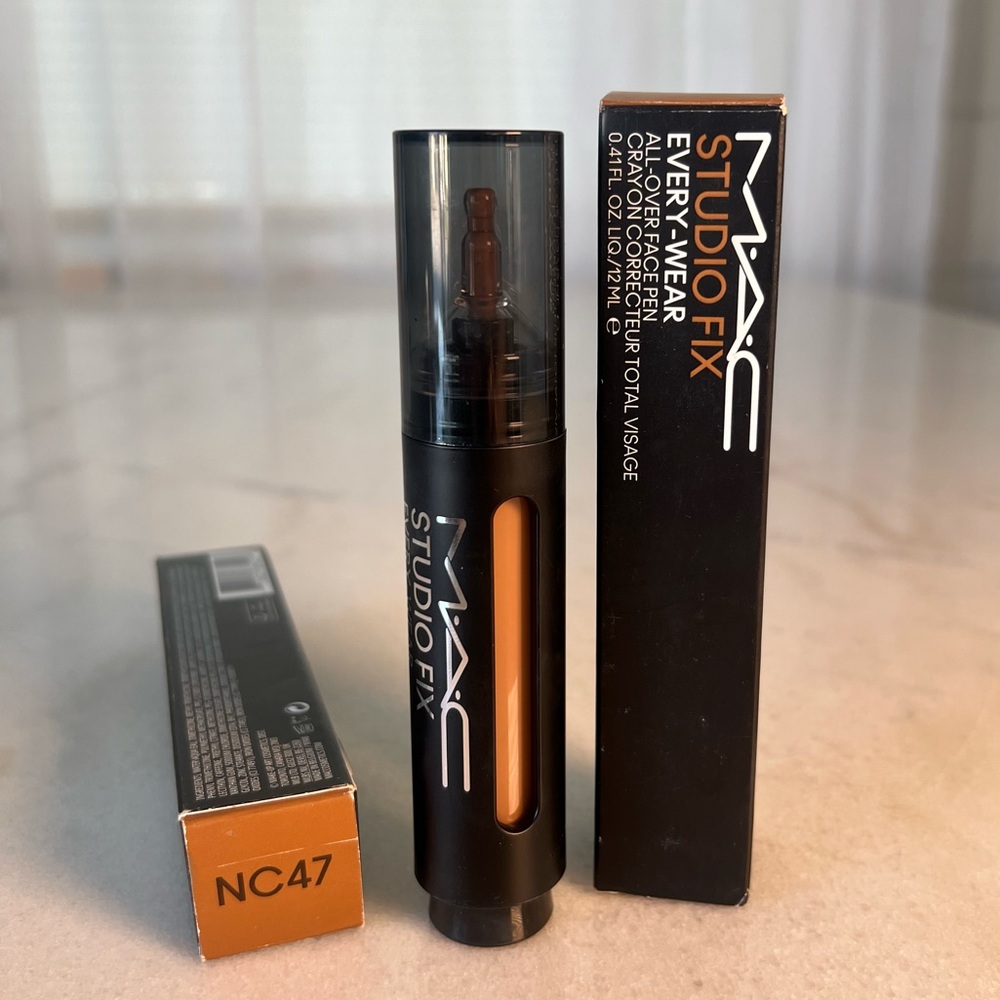 NC Studio Fix Every-Wear Foundation